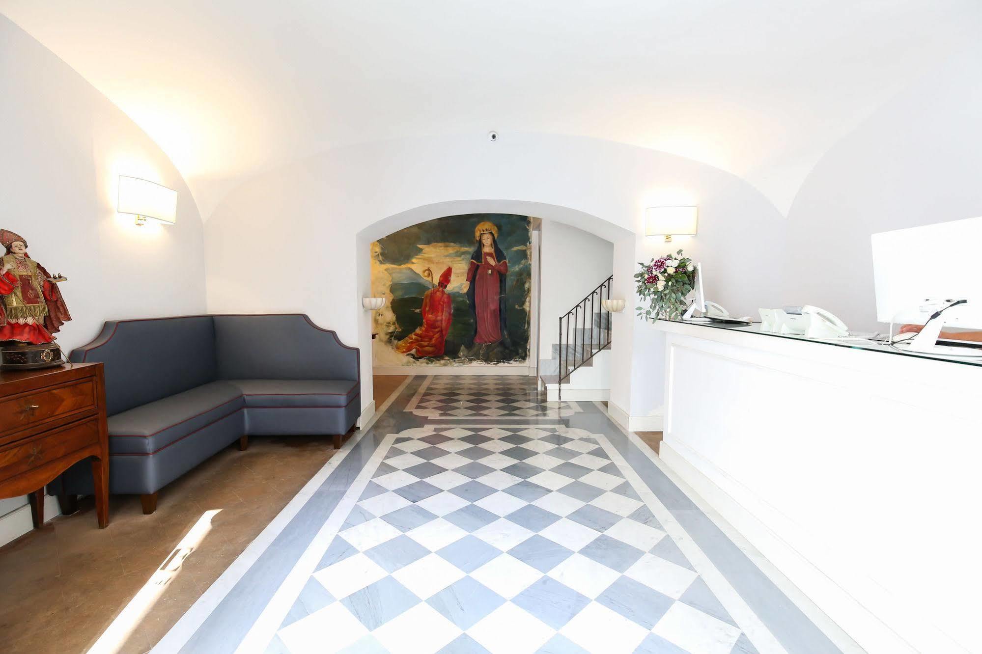那不勒斯 Palazzo Riario Sforza酒店 外观 照片